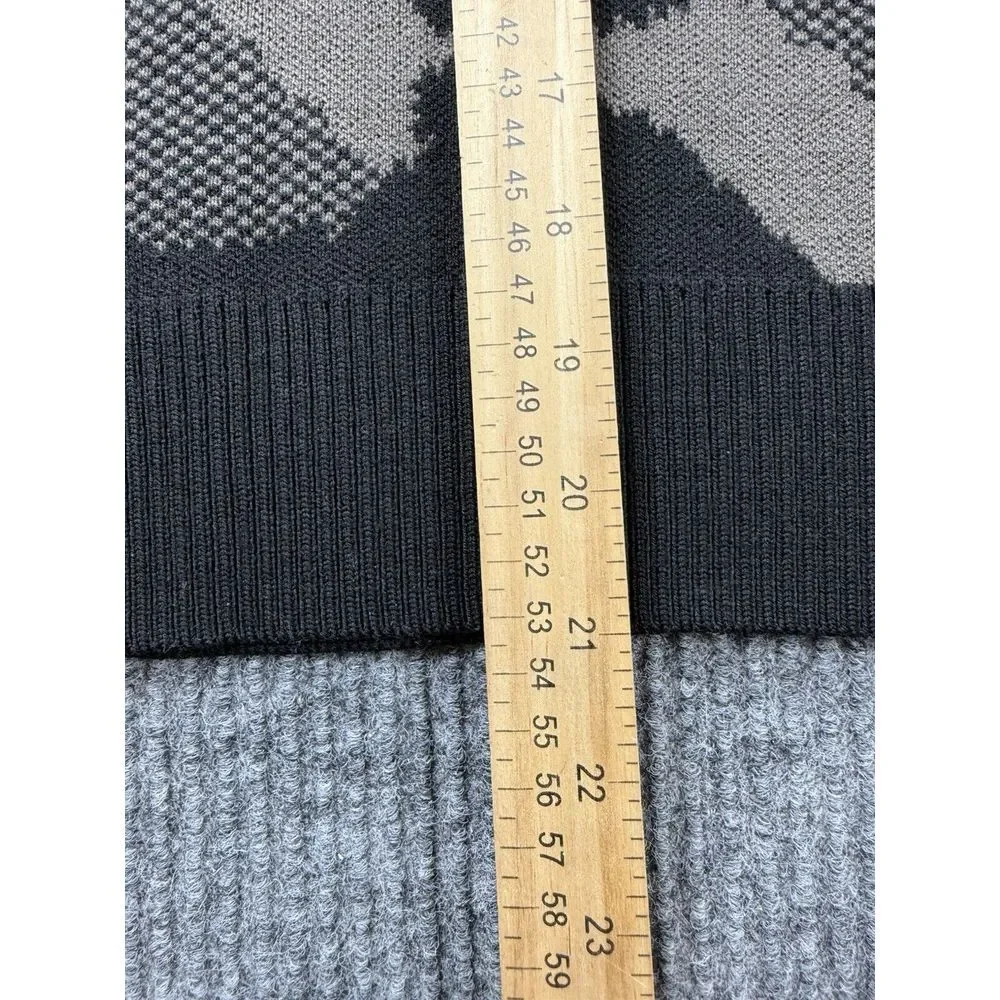 Athleta Sweater‎ Womens X-Small Jacquard Merino Wool Blend Black Camo Crewneck